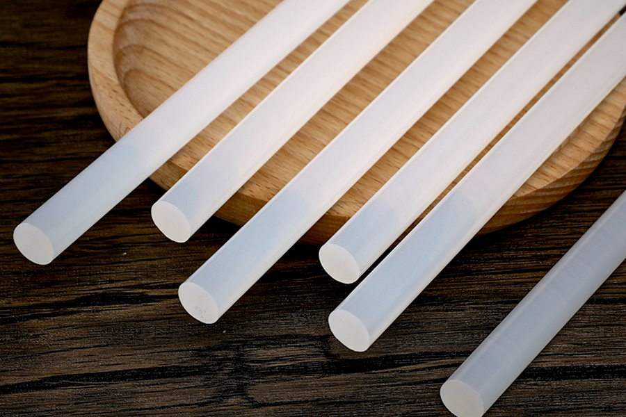 60% Transparent Hot Melt Glue Stick 